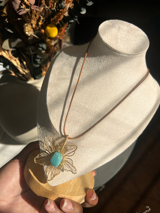 Large Bloom Necklace