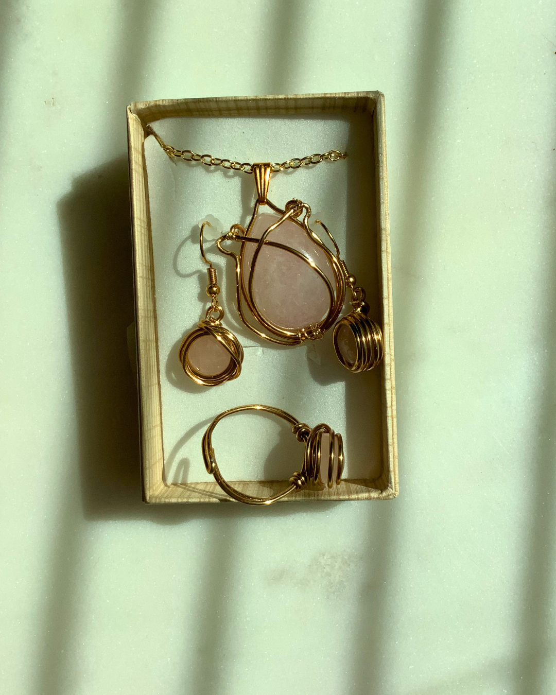 Tulip Jewelry Set
