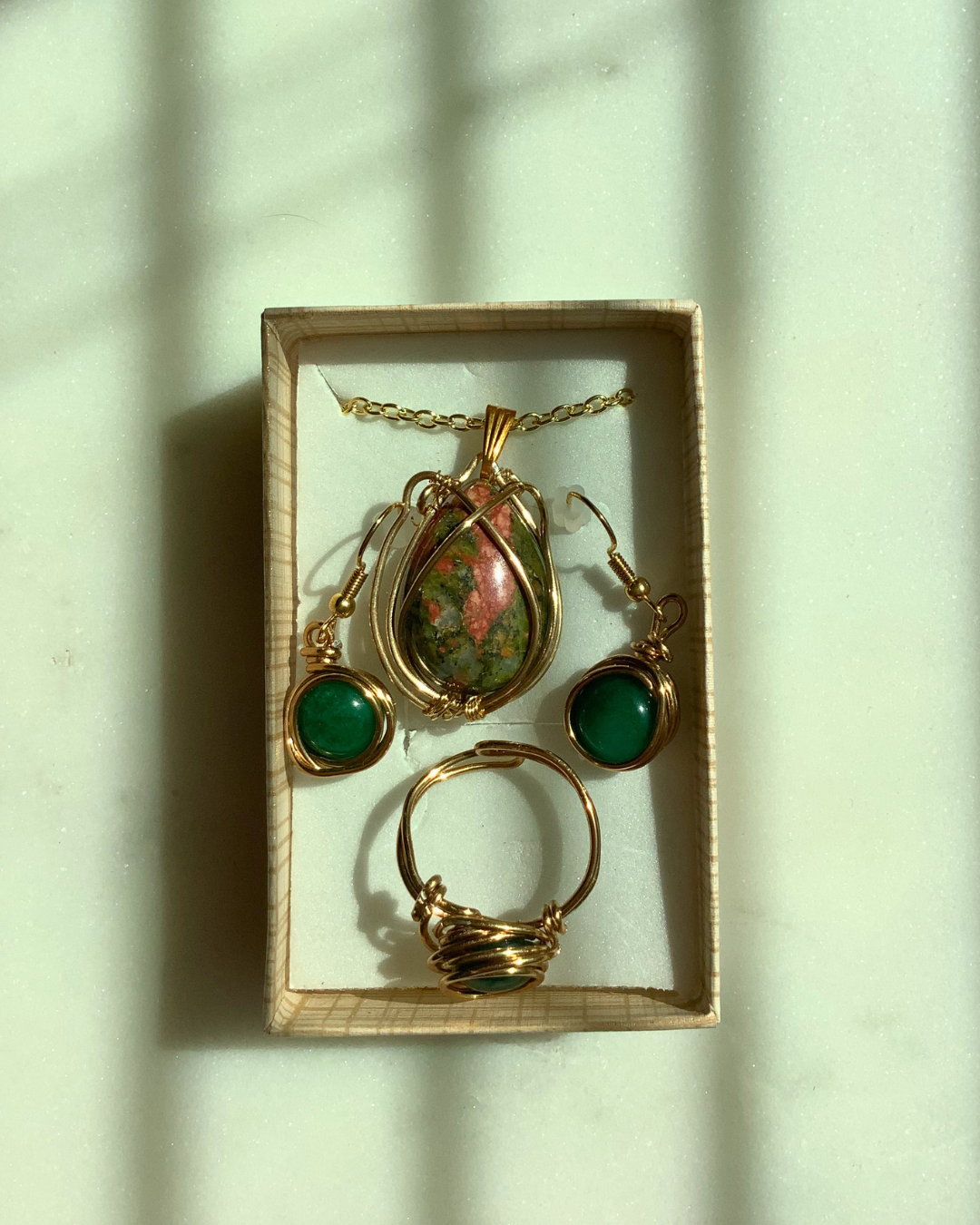 Tulip Jewelry Set