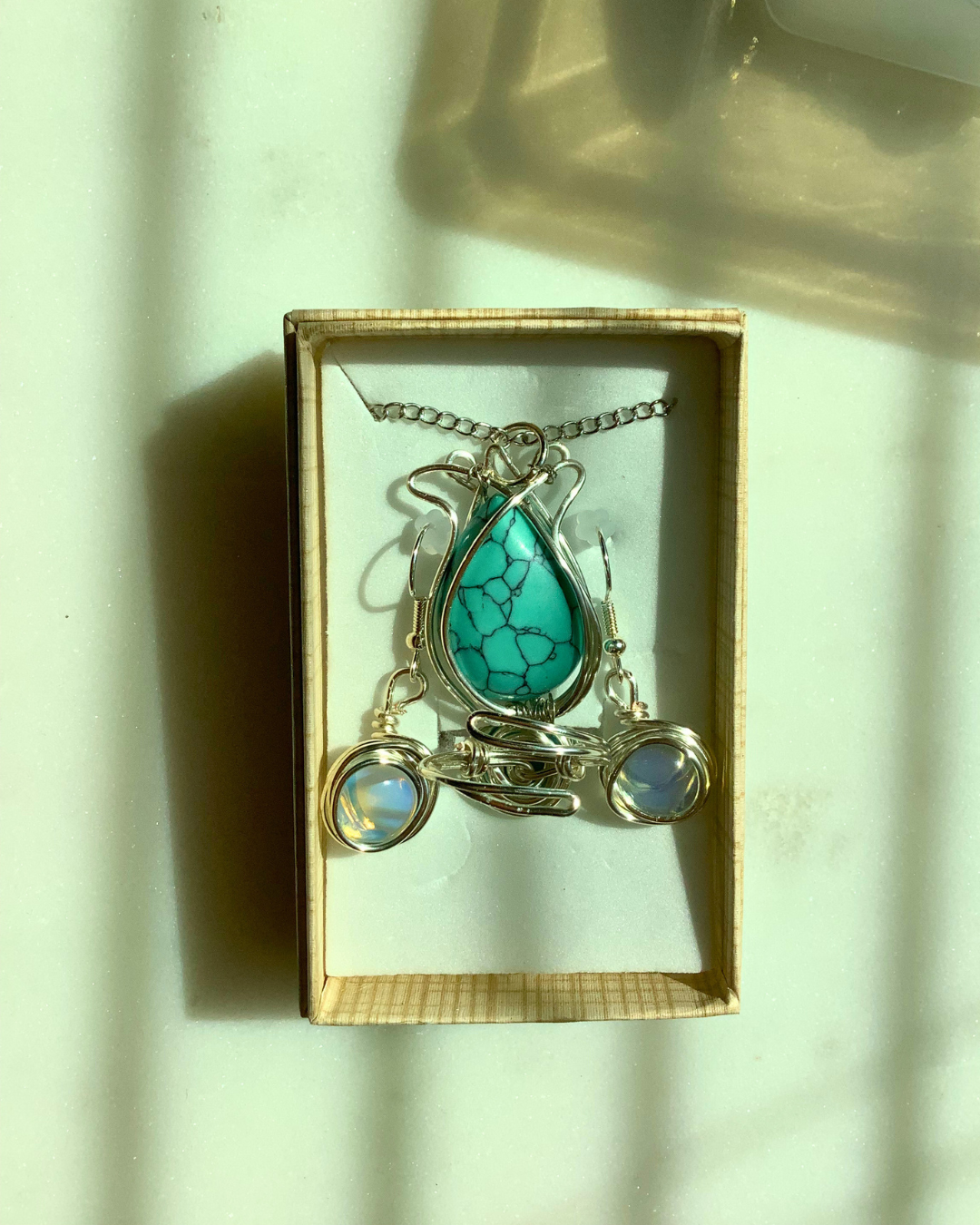 Tulip Jewelry Set